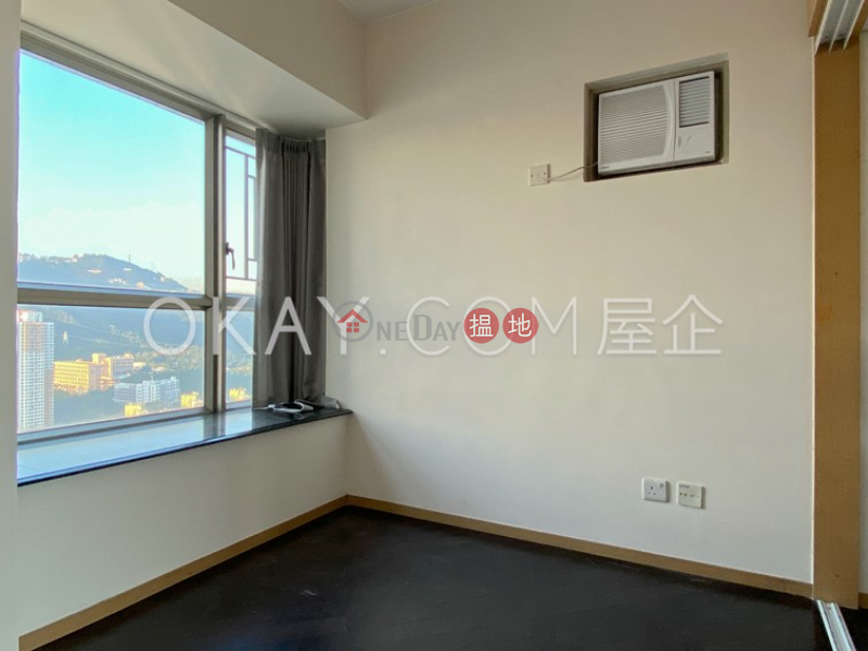 Stylish 3 bedroom on high floor with sea views | Rental | Sham Wan Towers Block 1 深灣軒1座 Rental Listings