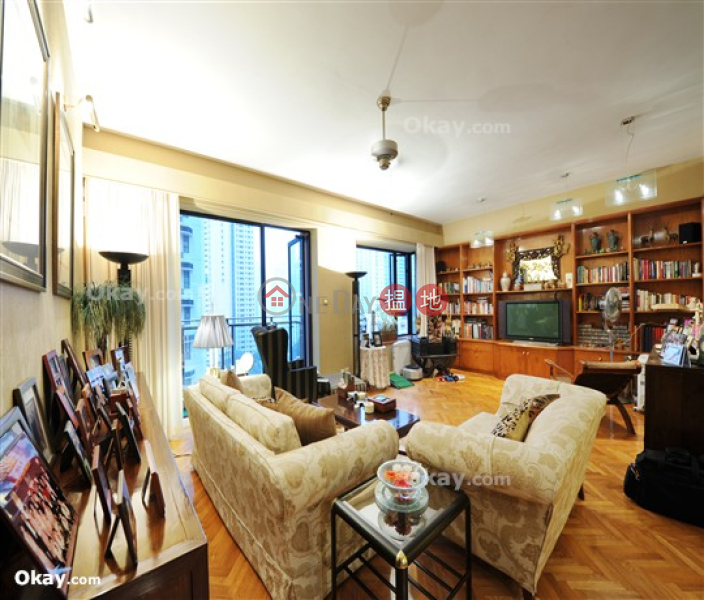 Exquisite 3 bedroom with balcony | For Sale | Regal Crest 薈萃苑 Sales Listings