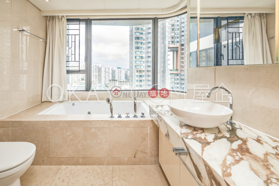 HK$ 70,000/ month | Phase 6 Residence Bel-Air | Southern District | Unique 3 bedroom with harbour views, balcony | Rental