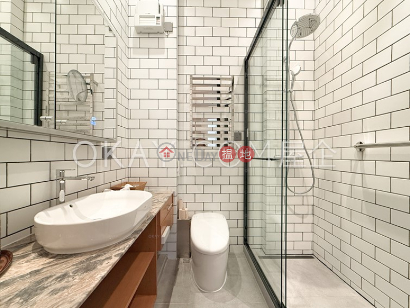 Rare house with parking | Rental, Bisney View 別士尼觀 Rental Listings | Western District (OKAY-R811268)