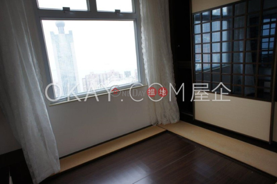 Property Search Hong Kong | OneDay | Residential | Rental Listings Charming 2 bedroom on high floor with rooftop | Rental
