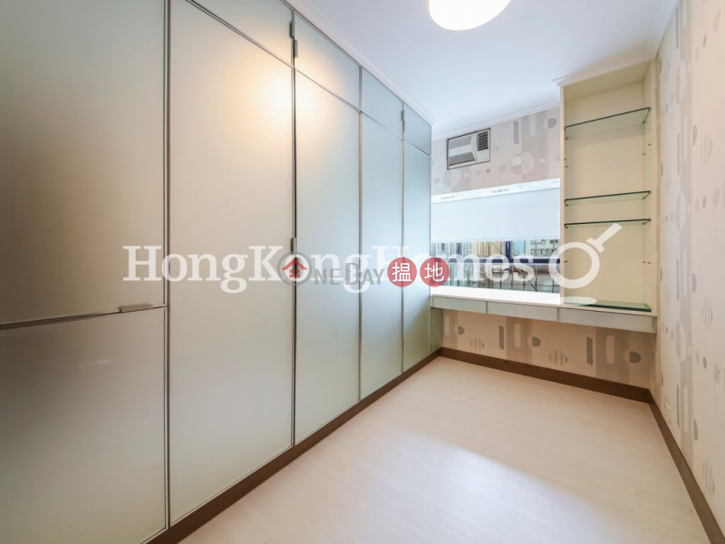 Property Search Hong Kong | OneDay | Residential Rental Listings | 3 Bedroom Family Unit for Rent at Primrose Court