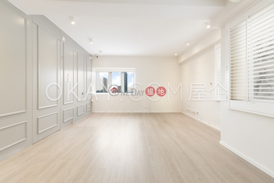 2房2廁嘉園出租單位|灣仔區嘉園(Carrie Garden)出租樓盤 (OKAY-R76999)