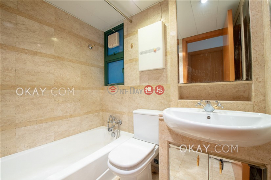 Luxurious 3 bedroom on high floor with sea views | Rental | Manhattan Heights 高逸華軒 Rental Listings