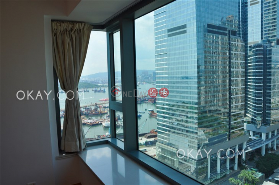 Nicely kept 3 bedroom with balcony | Rental | The Harbourside Tower 3 君臨天下3座 Rental Listings