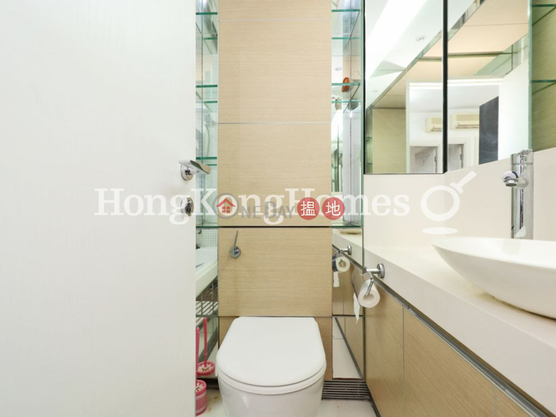 2 Bedroom Unit at Centrestage | For Sale 108 Hollywood Road | Central District, Hong Kong, Sales, HK$ 9M