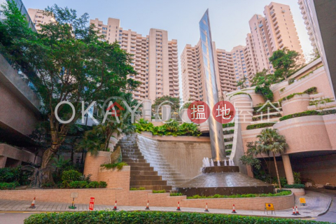 Luxurious 3 bedroom with balcony & parking | Rental | Parkview Corner Hong Kong Parkview 陽明山莊 眺景園 _0