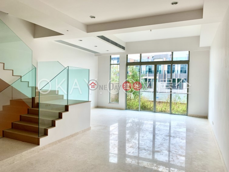 HK$ 49.8M Park Villa, Yuen Long, Beautiful house with rooftop, balcony | For Sale