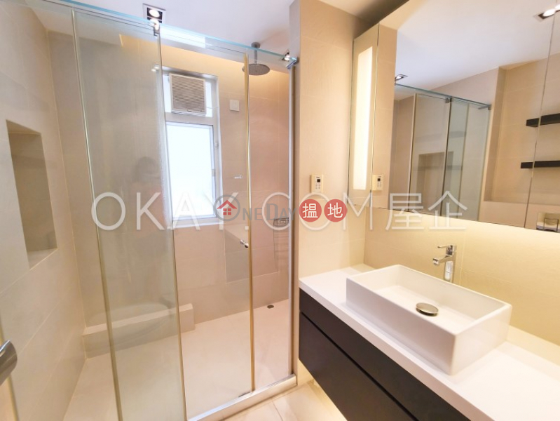 HK$ 30M, Block 45-48 Baguio Villa Western District | Beautiful 3 bedroom with balcony | For Sale