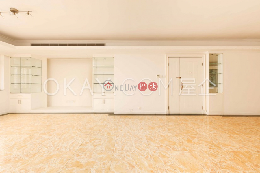 HK$ 68,800/ month Pearl Gardens, Western District Efficient 4 bedroom with balcony & parking | Rental