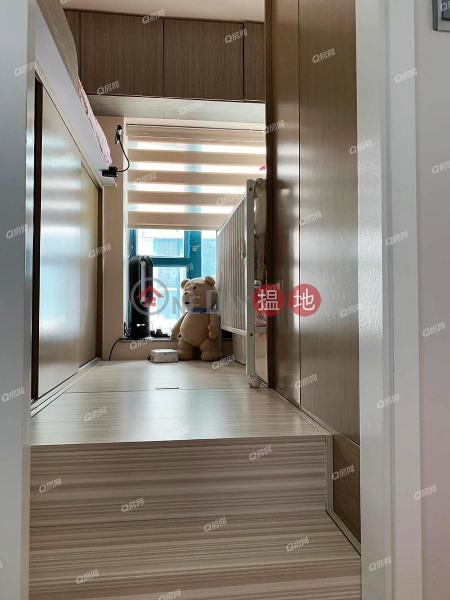 Tower 9 The Long Beach | 2 bedroom Mid Floor Flat for Sale 8 Hoi Fai Road | Yau Tsim Mong Hong Kong | Sales, HK$ 14.8M