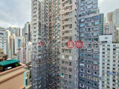 Tasteful 2 bedroom on high floor with balcony | Rental | Castle One By V CASTLE ONE BY V _0