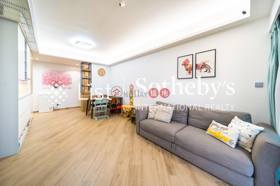 HK$ 48,000/ month Phase 1 Residence Bel-Air Southern District Property for Rent at Phase 1 Residence Bel-Air with 2 Bedrooms