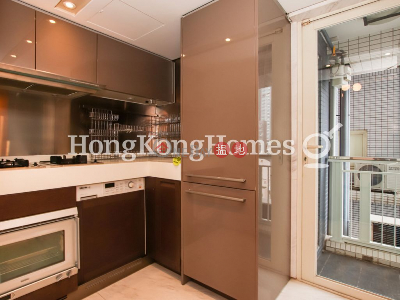 HK$ 44,000/ month Centrestage, Central District | 3 Bedroom Family Unit for Rent at Centrestage