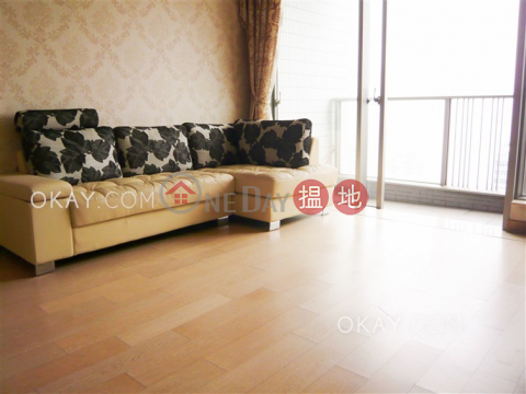 Elegant 3 bed on high floor with harbour views | Rental | Island Crest Tower 2 縉城峰2座 _0