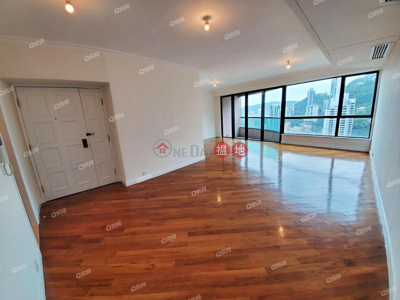 Property Search Hong Kong | OneDay | Residential Rental Listings, Dynasty Court | 3 bedroom Mid Floor Flat for Rent