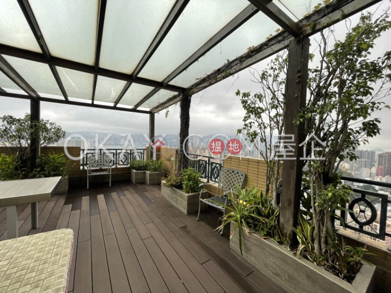 Property Search Hong Kong | OneDay | Residential, Sales Listings, Lovely 4 bedroom on high floor with sea views & rooftop | For Sale