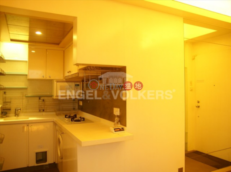 Studio Flat for Rent in Mid Levels West | 3 Ying Fai Terrace | Western District Hong Kong Rental | HK$ 27,000/ month