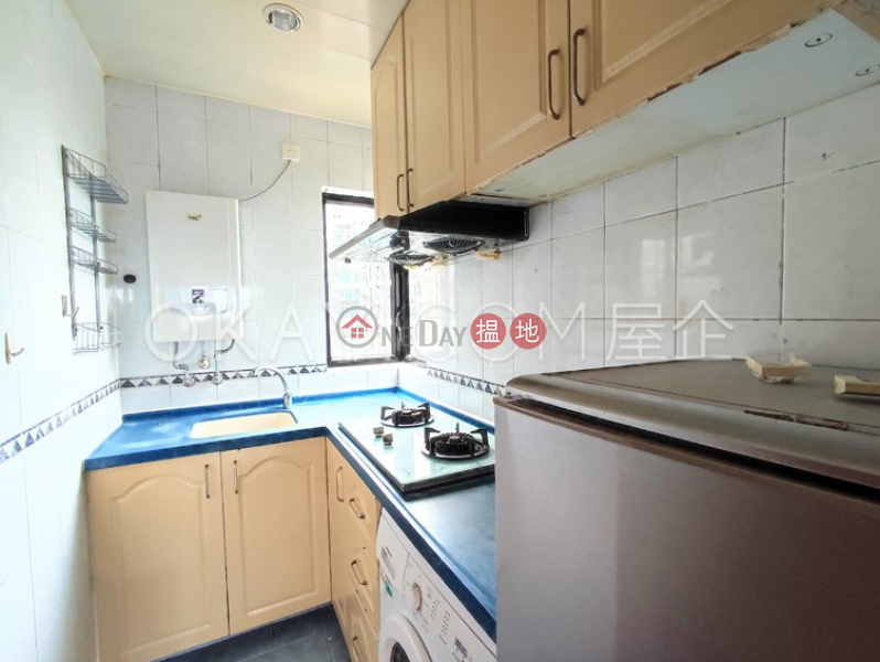 HK$ 35,000/ month, Bel Mount Garden | Central District Stylish 2 bedroom on high floor with rooftop & balcony | Rental