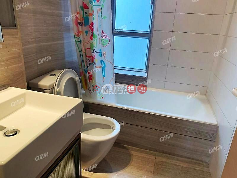 Property Search Hong Kong | OneDay | Residential, Rental Listings | Island Crest Tower 2 | 3 bedroom Mid Floor Flat for Rent