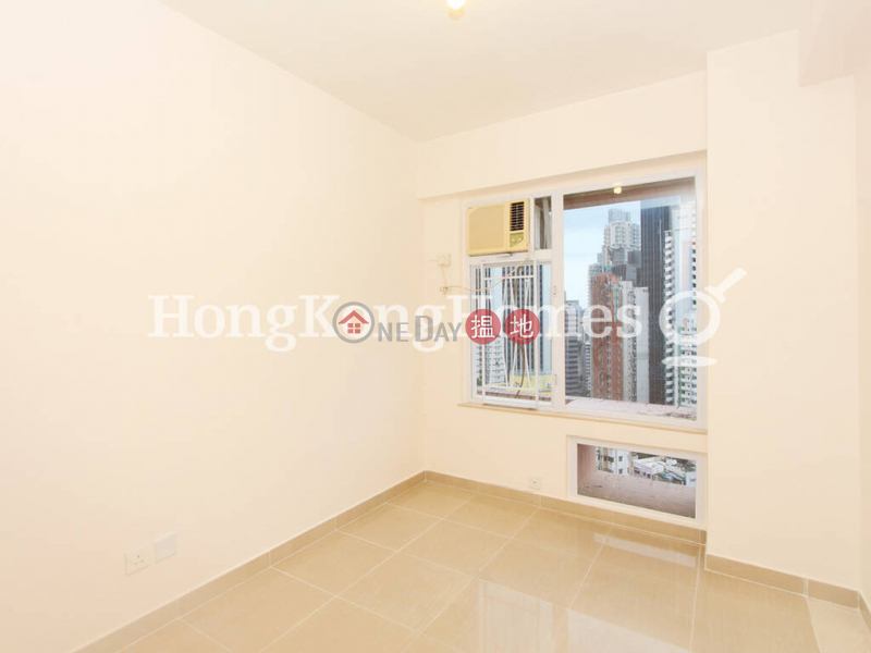 Property Search Hong Kong | OneDay | Residential | Rental Listings | 3 Bedroom Family Unit for Rent at Block A Grandview Tower