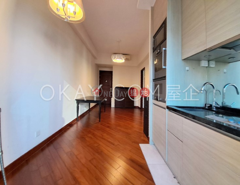 Popular 2 bedroom with balcony | For Sale | 200 Queens Road East | Wan Chai District, Hong Kong, Sales HK$ 24M