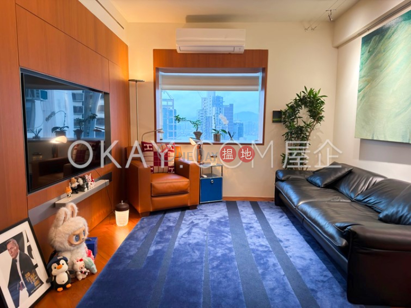 Lovely 3 bedroom on high floor with parking | For Sale | Kenyon Court 錦翠園 Sales Listings