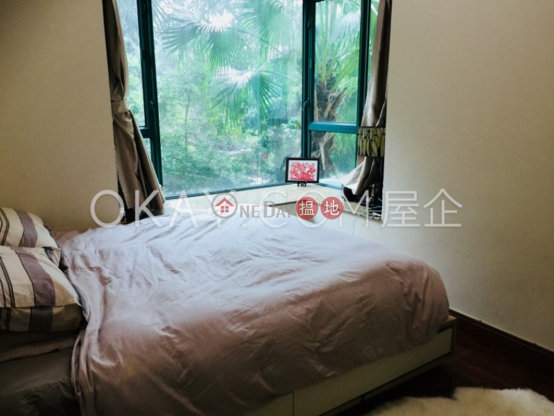 HK$ 21M Hillsborough Court | Central District Nicely kept 2 bedroom in Mid-levels Central | For Sale