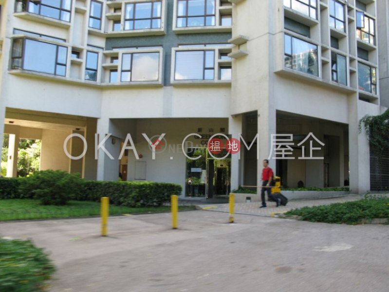 Popular 4 bedroom on high floor For Sale Discovery Bay, Phase 5
