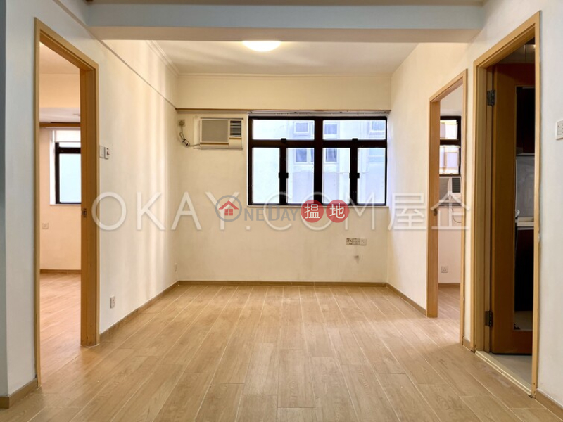 Intimate 2 bedroom in Causeway Bay | Rental | Chee On Building 置安大廈 Rental Listings