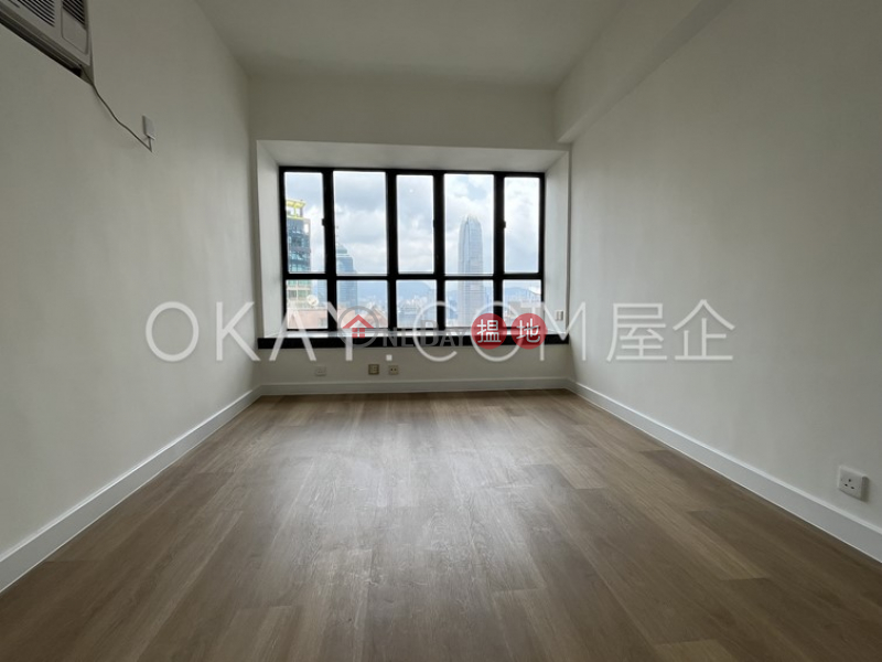 HK$ 40,000/ month | Vantage Park, Western District Lovely 3 bedroom in Mid-levels West | Rental