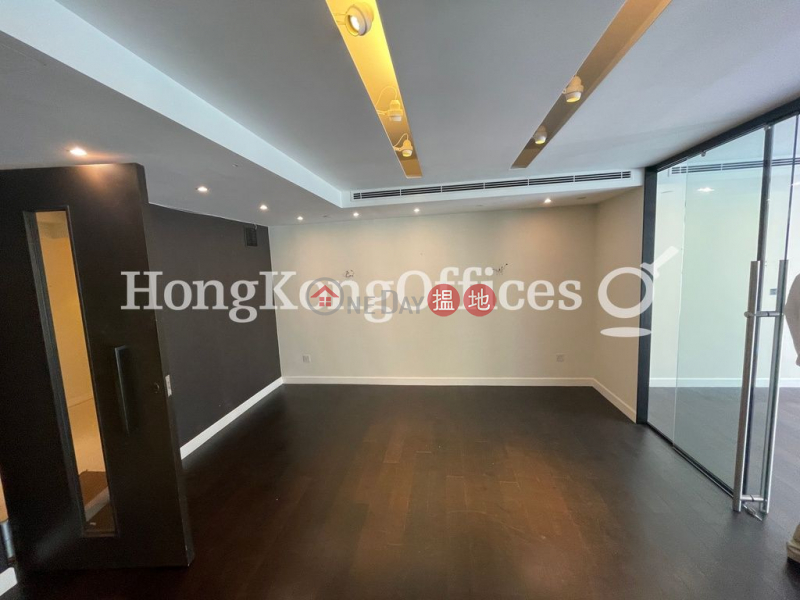 VC House Middle Office / Commercial Property, Rental Listings HK$ 57,994/ month