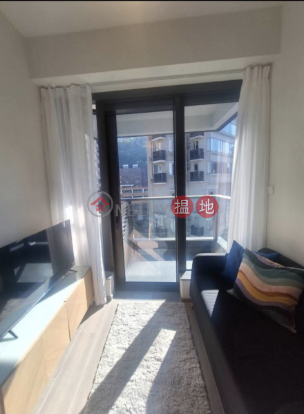 THE HILLTOP 1 BEDROOM WITH BALCONY, 81 Hill Road | Western District | Hong Kong Rental | HK$ 24,100/ month