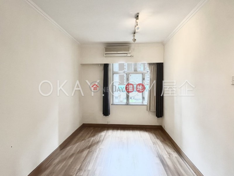 Charming 2 bedroom in Mid-levels West | Rental | Green Field Court 雅景大廈 Rental Listings