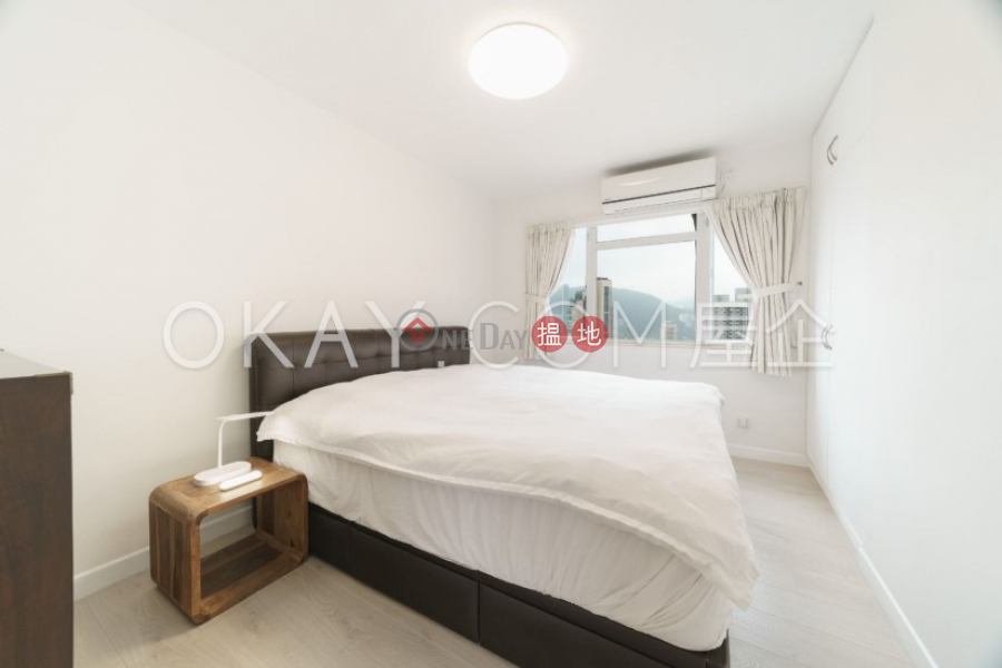 Efficient 4 bedroom on high floor with parking | Rental | Butler Towers 柏麗園 Rental Listings