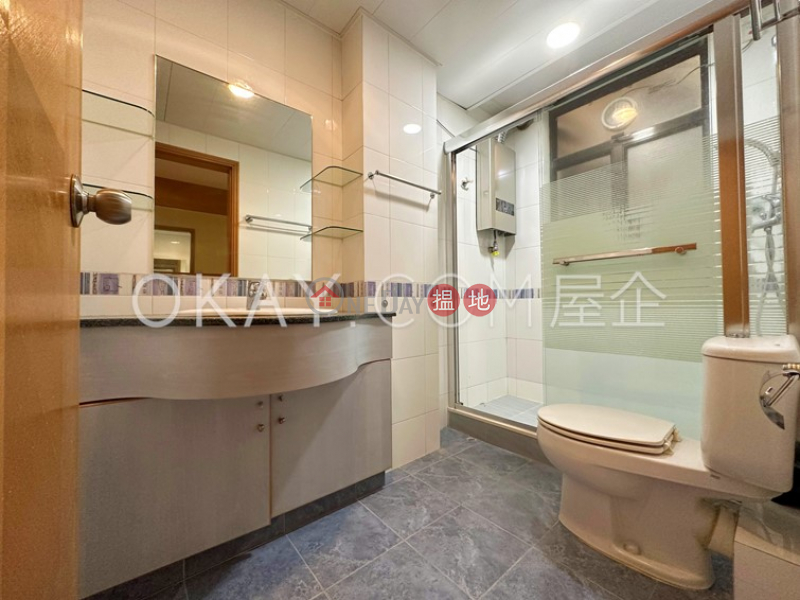 HK$ 58,000/ 月-文麗苑|西區3房2廁,極高層,連車位《文麗苑出租單位》