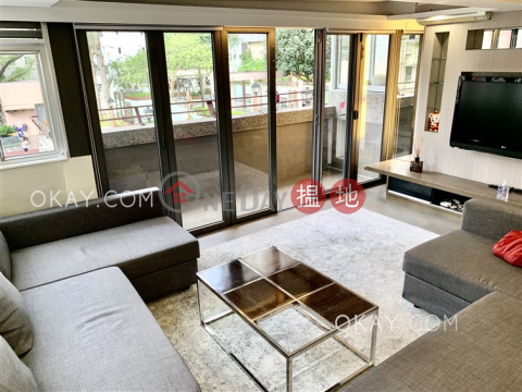 Cozy 2 bedroom with balcony | For Sale, King Ho Building 金豪大廈 | Central District (OKAY-S71677)_0