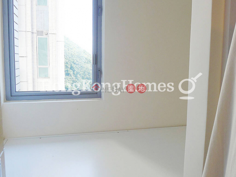 Property Search Hong Kong | OneDay | Residential Rental Listings | 3 Bedroom Family Unit for Rent at Larvotto