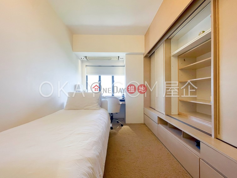 HK$ 61,000/ month, Wisdom Court Block B, Western District Rare 2 bedroom on high floor with parking | Rental