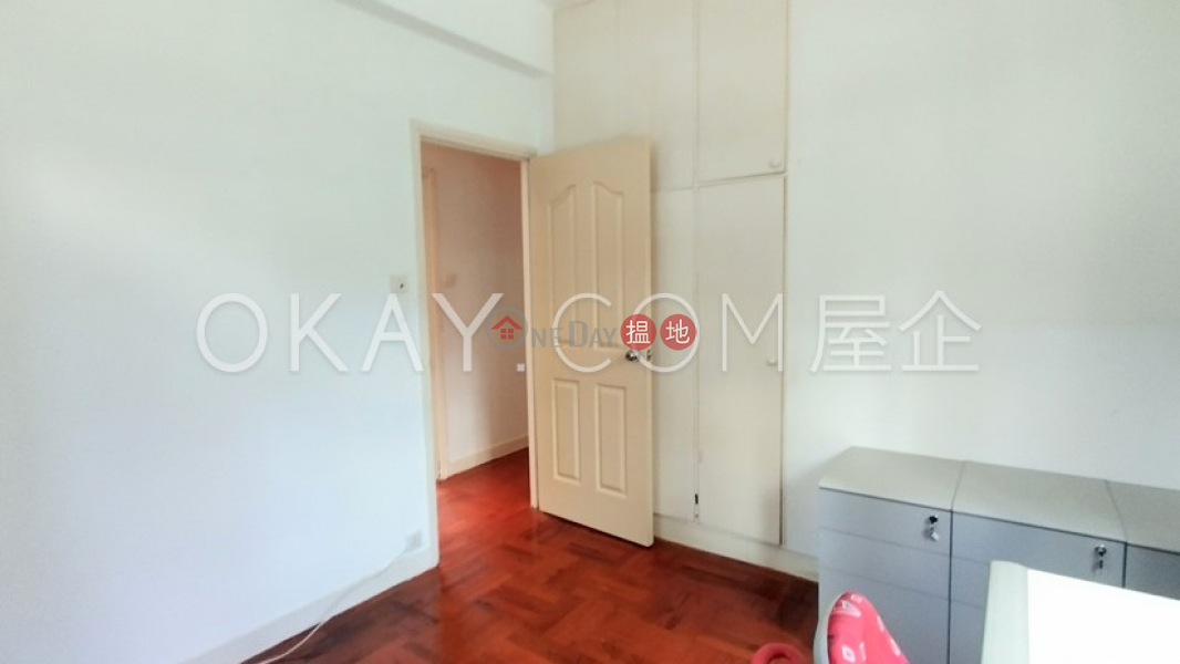 Unique 3 bedroom with balcony & parking | Rental | Waiga Mansion 維基樓 Rental Listings