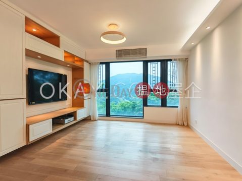 Gorgeous 2 bedroom with parking | For Sale | Hillview Court Block 3 曉嵐閣3座 _0