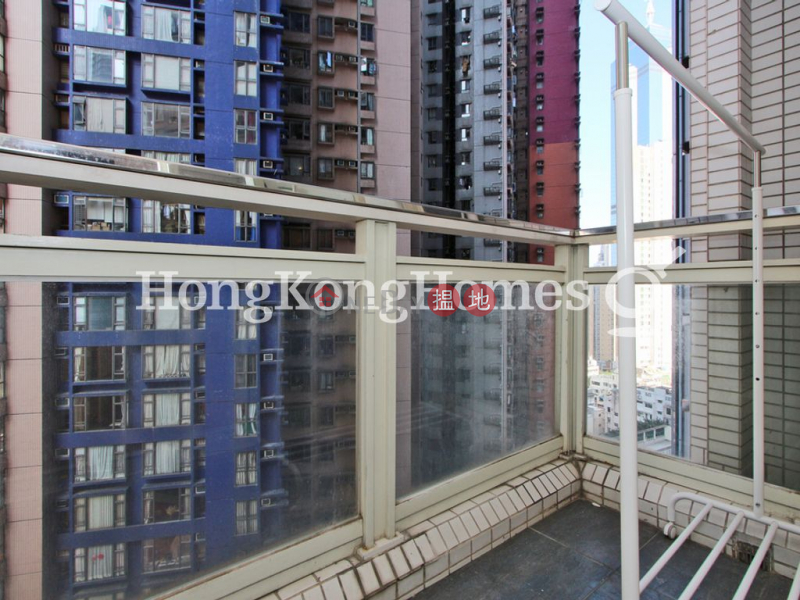 2 Bedroom Unit at Centrestage | For Sale 108 Hollywood Road | Central District Hong Kong, Sales | HK$ 17.6M
