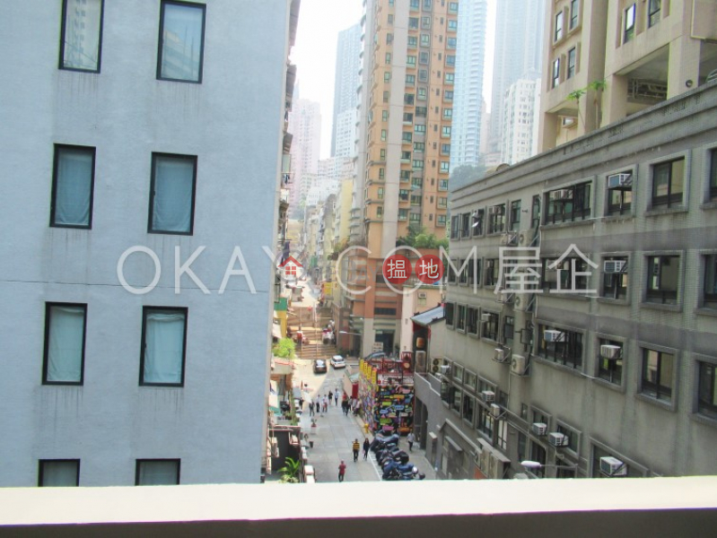 Elegant 2 bedroom in Sheung Wan | Rental | 4 Po Yan Street | Central District, Hong Kong Rental, HK$ 35,000/ month