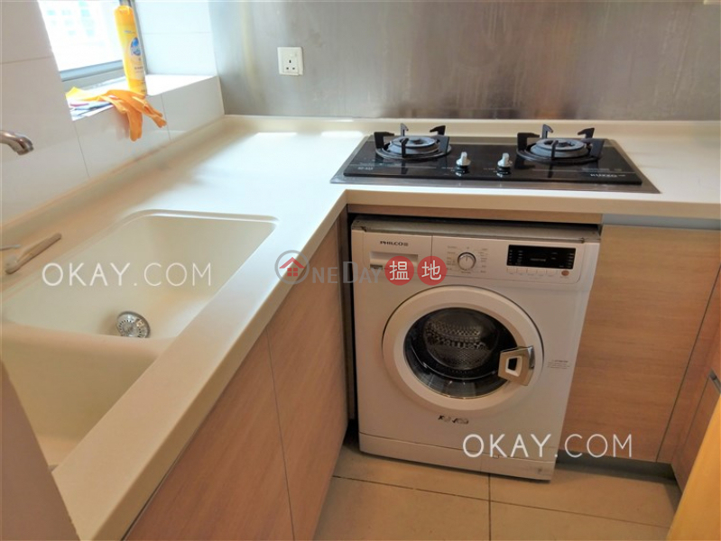 HK$ 13M | The Zenith Phase 1, Block 2, Wan Chai District | Luxurious 2 bedroom on high floor with balcony | For Sale