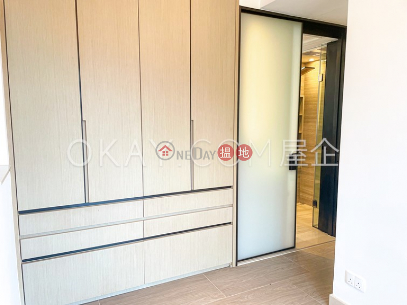 HK$ 52,500/ month, Townplace Soho | Western District, Efficient 3 bedroom on high floor with balcony | Rental