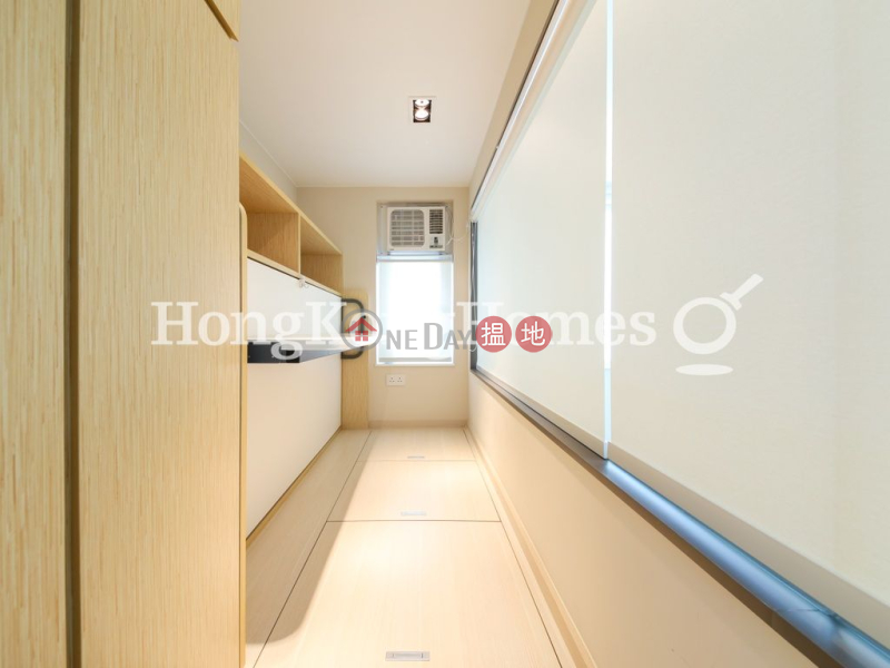 Property Search Hong Kong | OneDay | Residential, Rental Listings 3 Bedroom Family Unit for Rent at Shan Kwong Tower