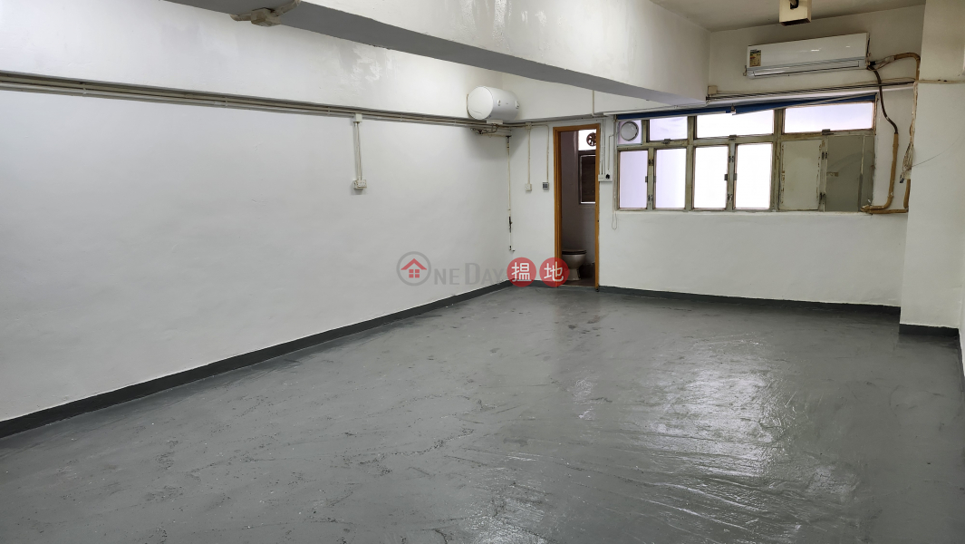 Stylish decoration, suitable for both storage and writing, you can make an appointment and take a look when you have the key | Deyla Industrial Centre 德雅工業中心 Rental Listings