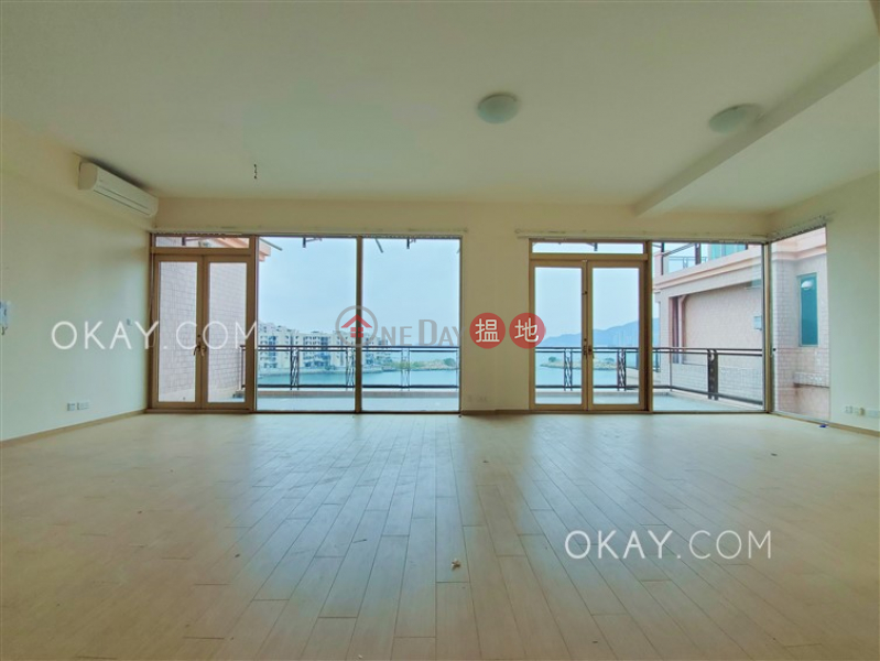 Property Search Hong Kong | OneDay | Residential Rental Listings Rare penthouse with sea views, rooftop & balcony | Rental
