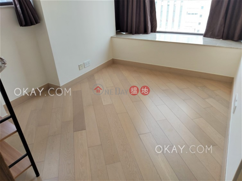 HK$ 33,000/ month Park Haven | Wan Chai District Stylish 2 bedroom on high floor with balcony | Rental