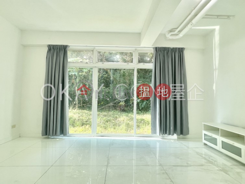 Charming house with rooftop & balcony | Rental | New Villa Cecil - Phase 1 新趙苑 - 第1期 _0